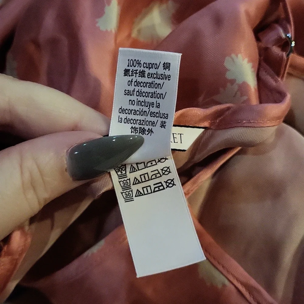 Victoria's Secret Nighty - Picture 9 of 10